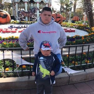 Meet your Posher, Jonathan